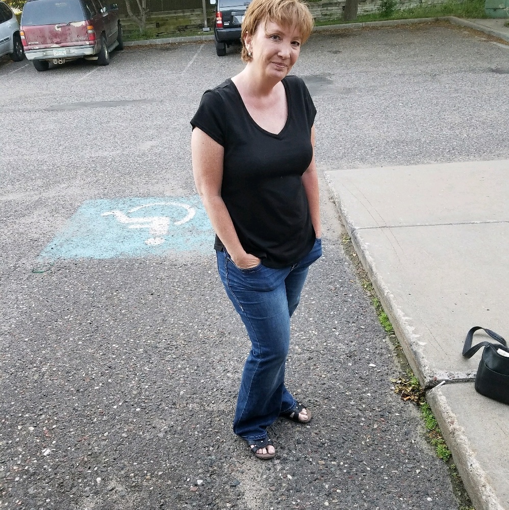 Meet your Posher, Kari